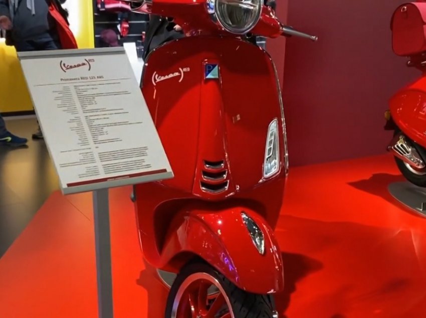 Vespa mbush 75 vjeç