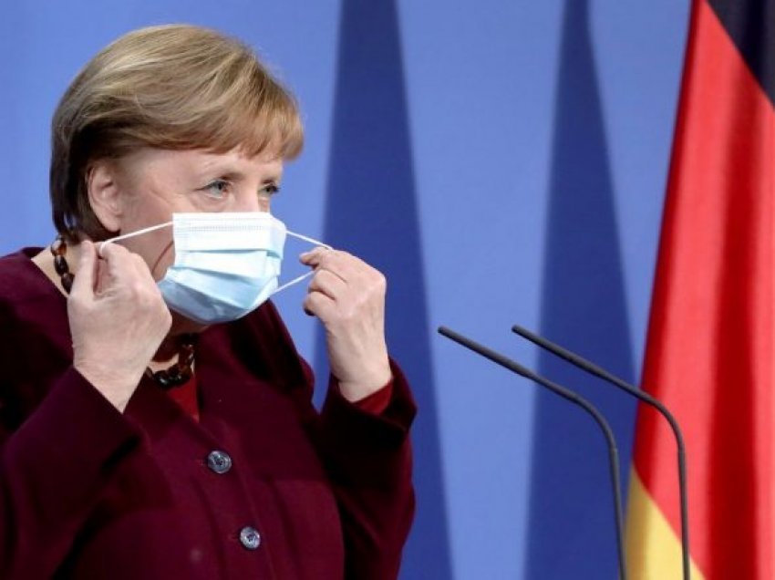 Merkel: Gjermania do të blejë vaksinat ruse nëse merr miratimin e EMA-s