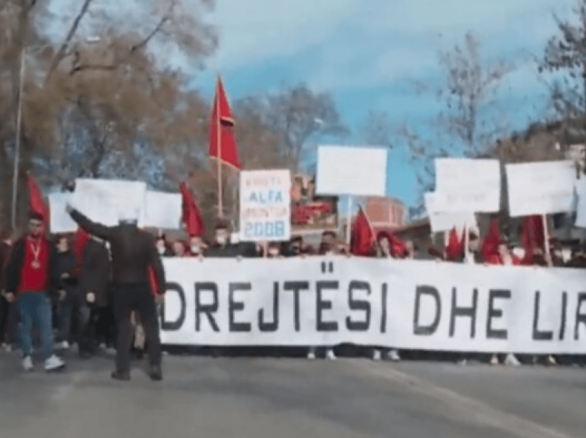 Pandemia nxiti organizimin e më shumë protestave në Maqedoni