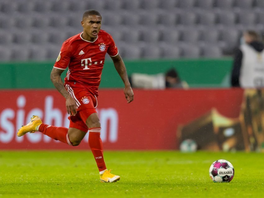 Klubi i Gremios rikthehet të interesohet për Douglas Costa