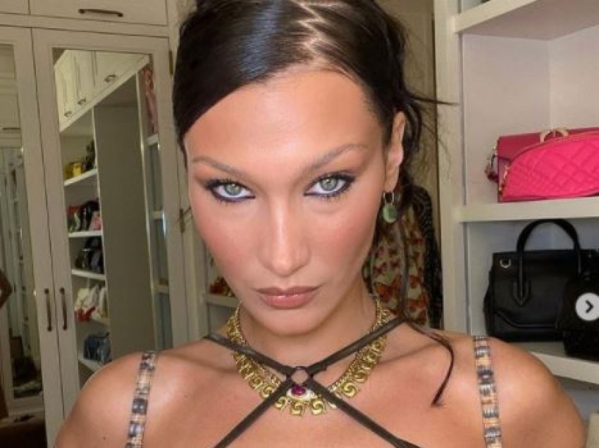 Bella Hadid kujton paraqitjen e parë në kopertinën e “Vogue”