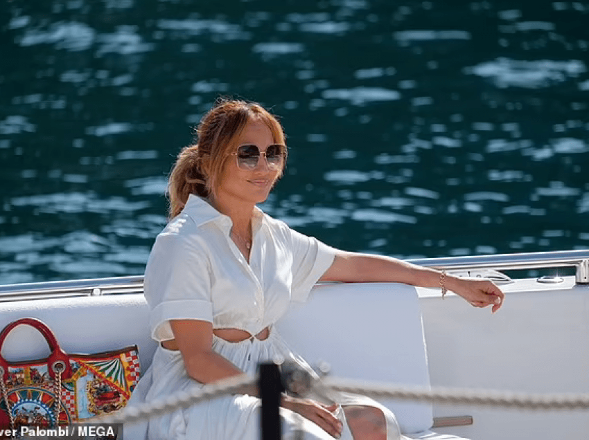 Jennifer Lopez pa të dashurin Ben Affleck