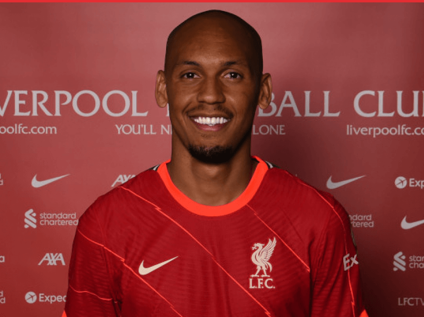 Fabinho rinovon kontratën me Liverpoolin