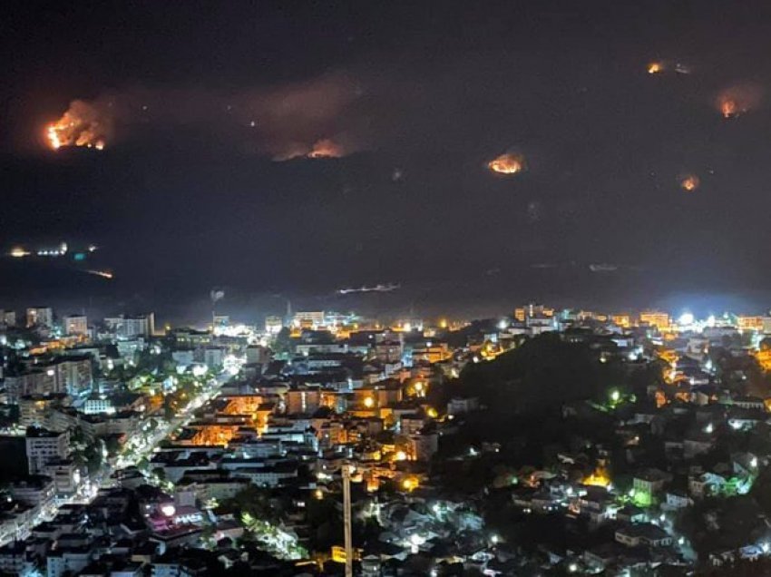 Në 6 qarqe zjarri aktiv, ushtria përqëndrohet në Karaburun, ndërsa në Antigone një helikopter për shuarjen e flakëve