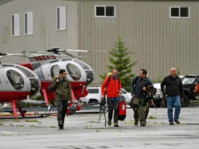 Gjashtë të vdekur pas rrëzimit të një aeroplani në Alaska