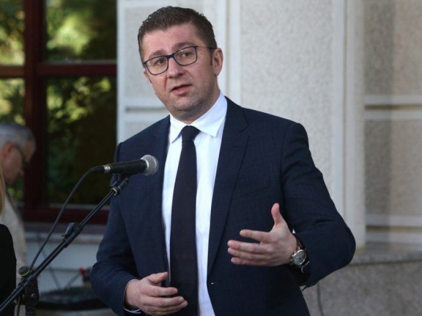 Mickoski: Masat e reja antivirusi i ndajnë qytetarët