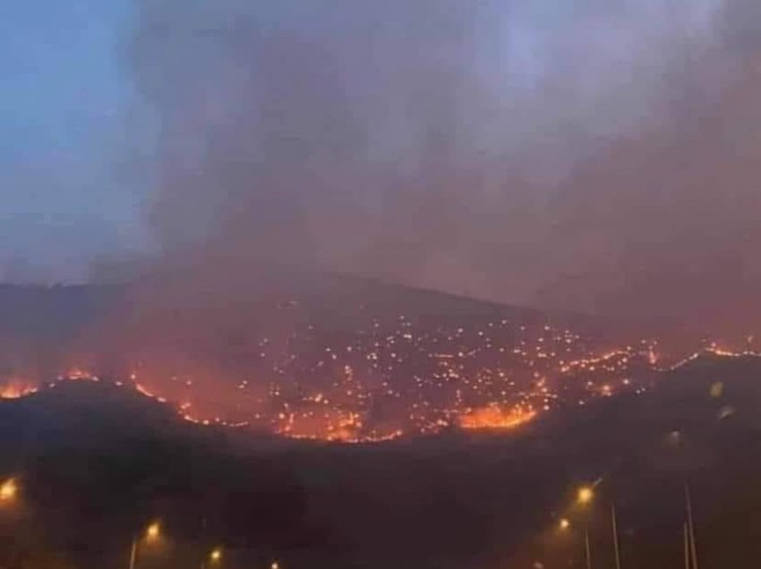 Zjarret në Kukës, zjarrfikësit e Deçanit do të intervenojnë në mëngjes 