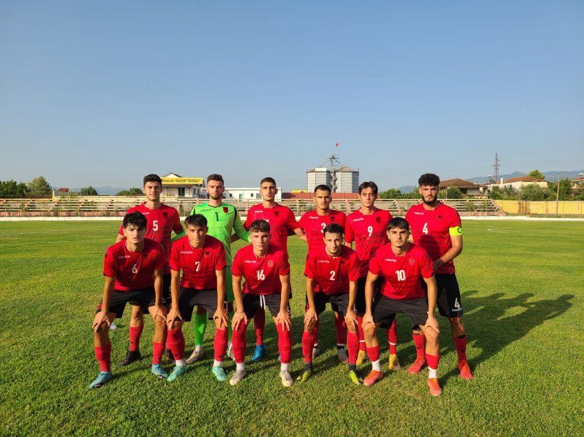 Shqipëria U-19 fiton bindshëm