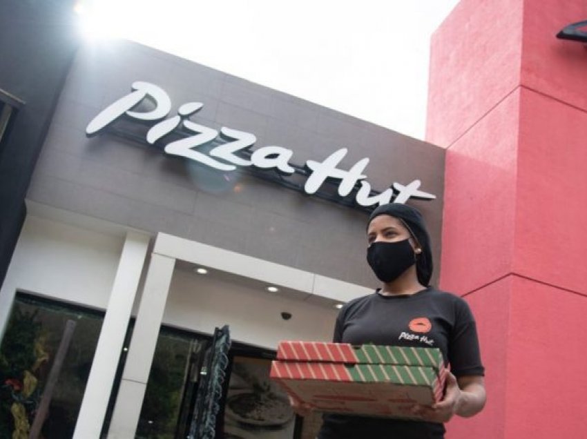 Pizza Hut po krijon një platformë që do t’ju rekomandojë ushqim bazuar në motin tuaj lokal