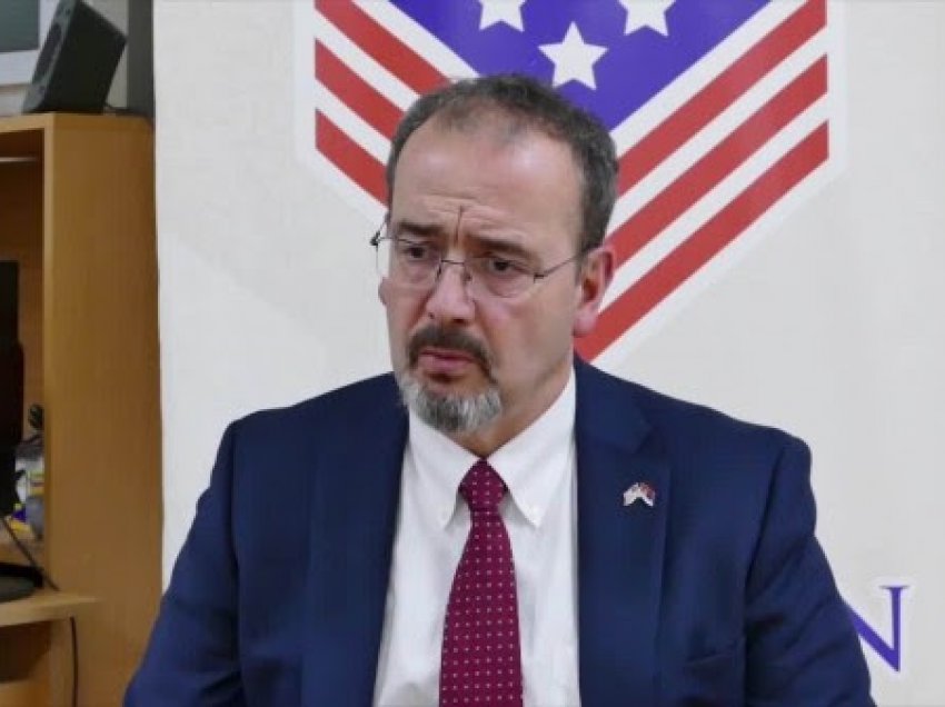 Ambasadori Godfrey për dialogun: Çdo marrëveshje kërkon kompromis nga të dyja palët