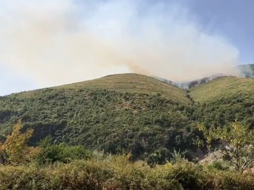 Qindra orë betejash, shuhen zjarret në Karaburun