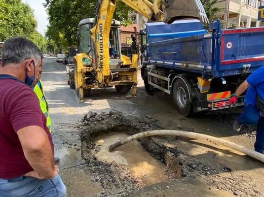 Ndërprerjet të furnizimit me ujë po shkaktohen nga shpërthimi i një gypi