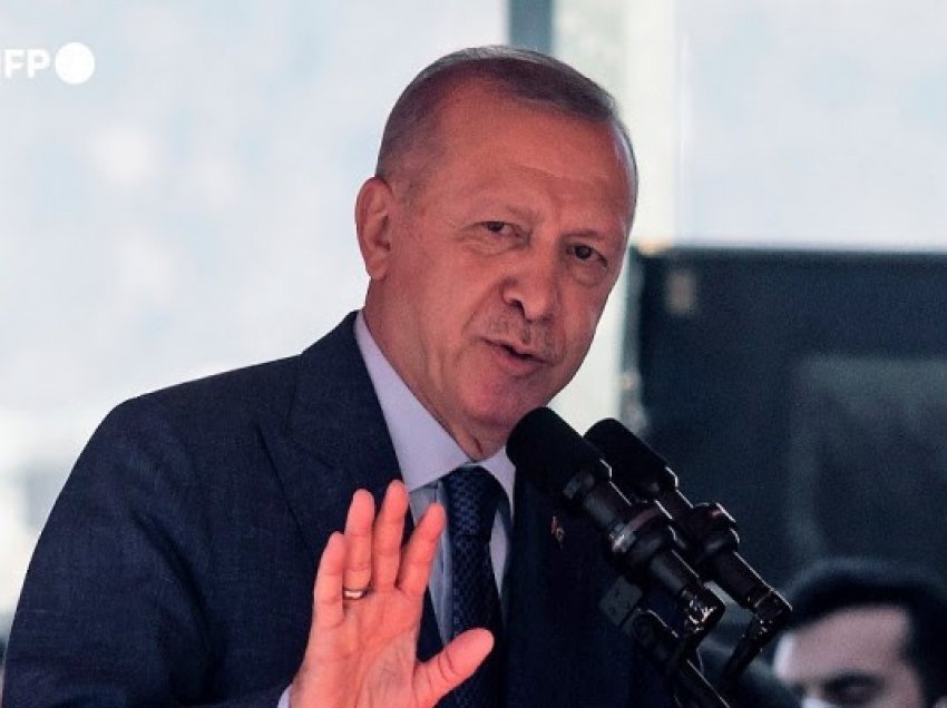 ​Erdogan: Turqia do të punojë me Pakistanin për të ndaluar valën e re të refugjatëve afganë