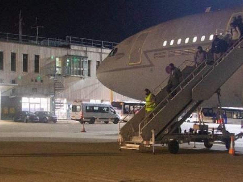 Raportohet për të vdekur, pas kaosit në aeroportin e Kabulit