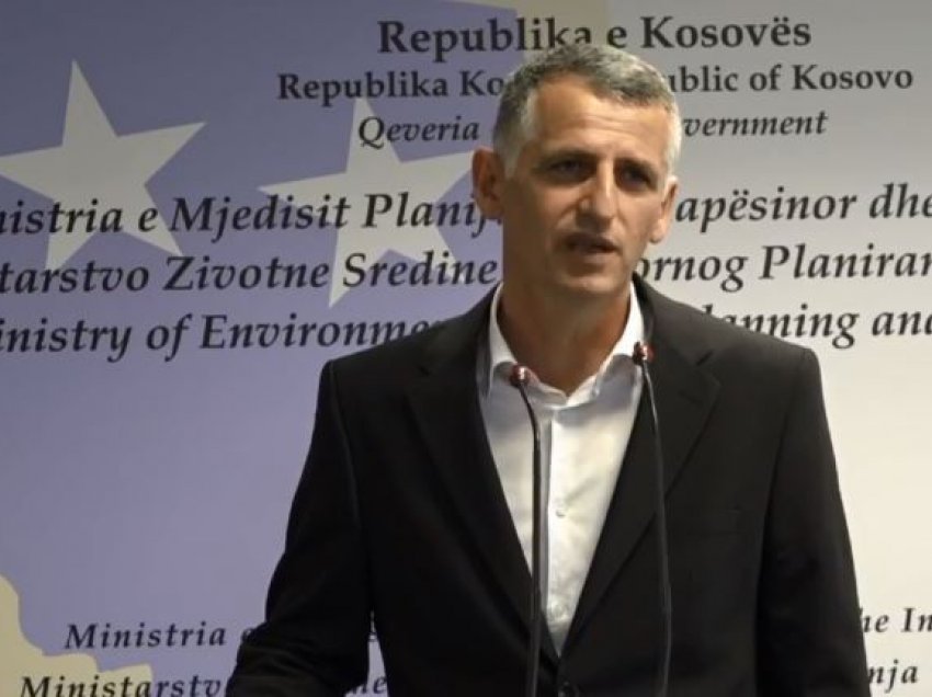 Hysen Durmishi: Ky numër i telefonit po iu shkruan njerëzve në emër timin