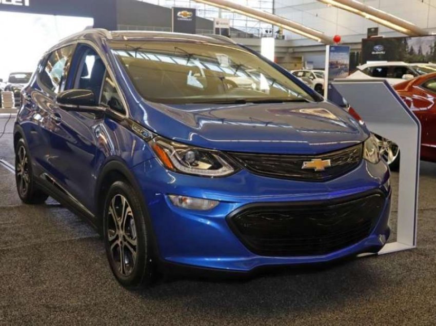 Chevrolet Bolt tërhiq nga tregu 73,000 vetura elektrike