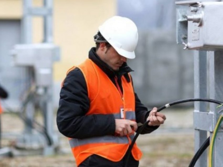 OSHEE njofton: Ja dy zonat ku do të stakohet nesër energjia elektrike