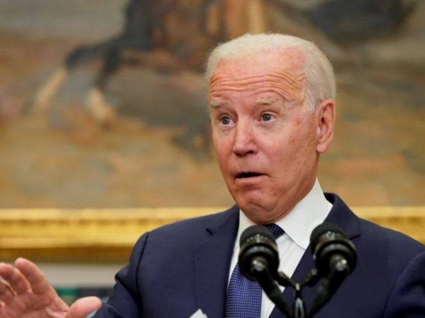 Biden bën thirrje për vaksinim të detyruar