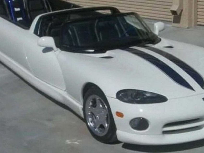 Me 12 vende u shndërrua në një sedan të çuditshëm Dodge Viper