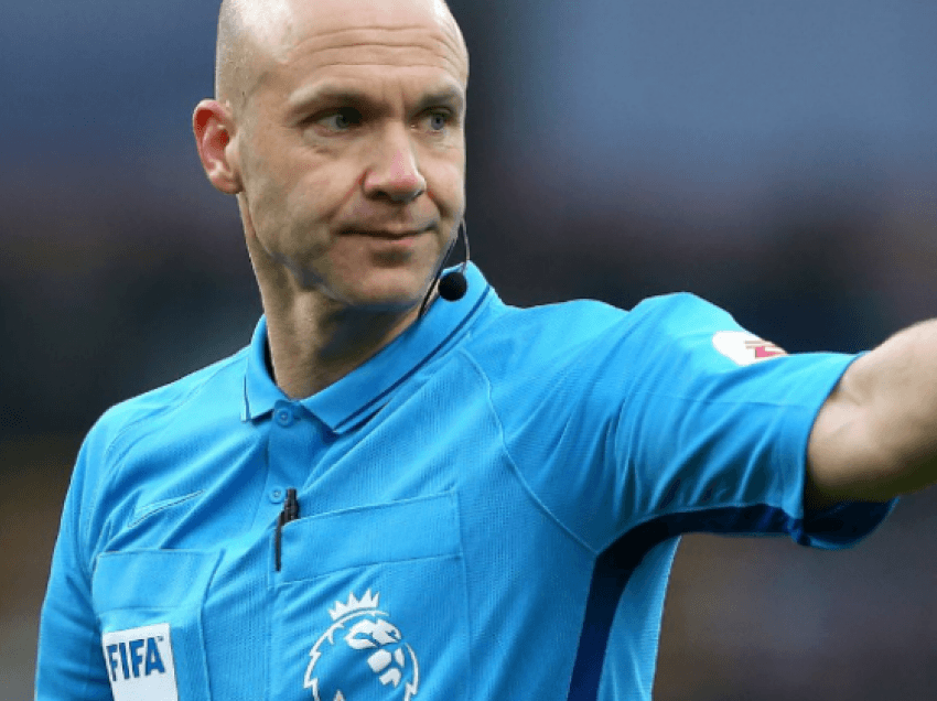 Peticion, 42 mijë nënshkrime për ta pezulluar Anthony Taylor