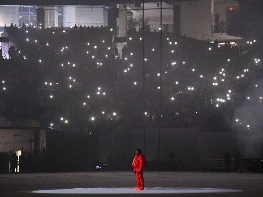 Kanye West hedh akuza ndaj kompanisë muzikore