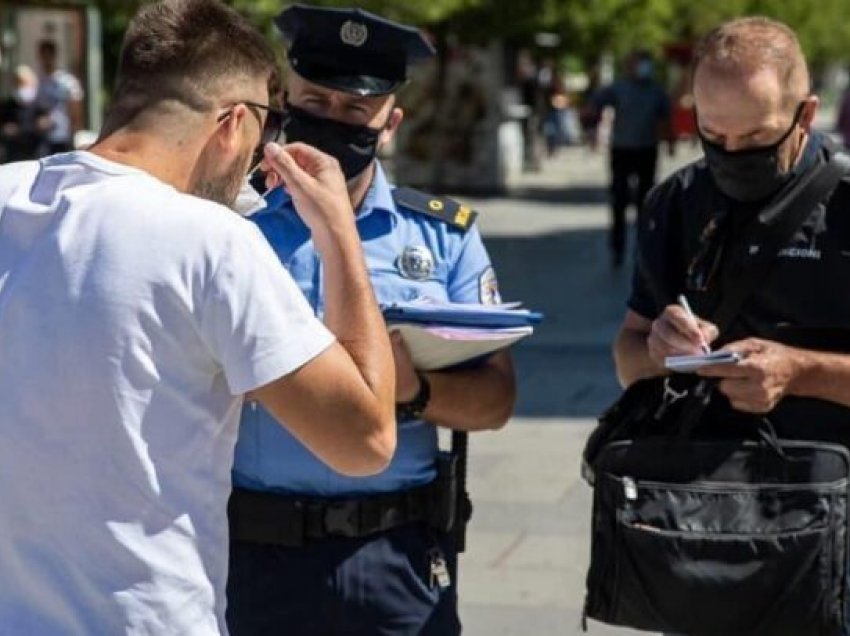 ​Edhe sot mbi 2 mijë gjoba për qytetarët që nuk respektuan masat antiCOVID-19