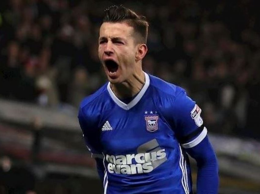 Bersant Celina huazohet te Ipswichi