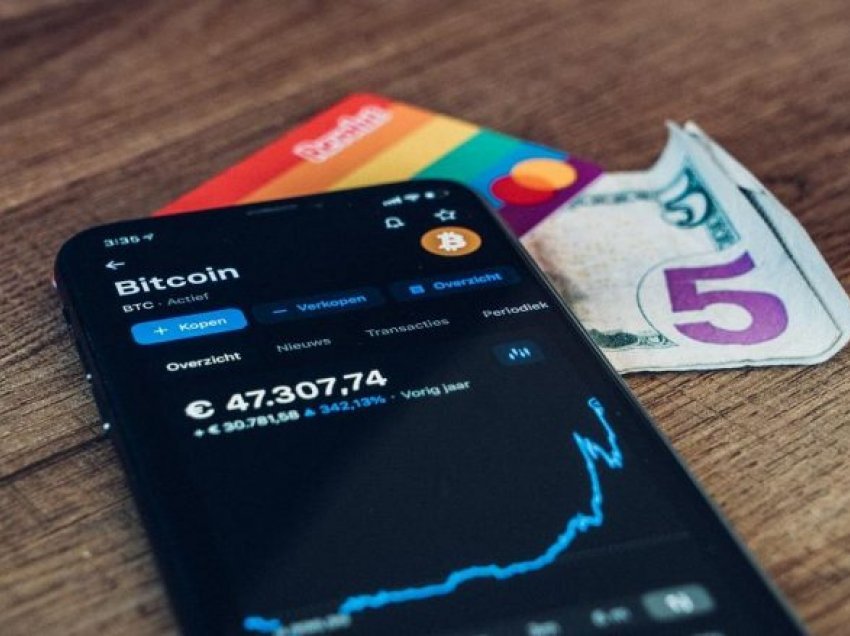 Pagesa me Bitcoin – këto janë kompanitë e njohura që pranojnë transaksionet në kriptovaluta