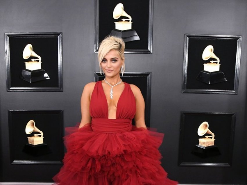 Bebe Rexha: Në djall vafshin, është gjithçka politike dhe me para