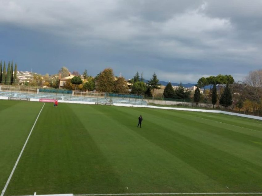 FSHF përmbyll investimin në stadiumin “Tofik Jashari”