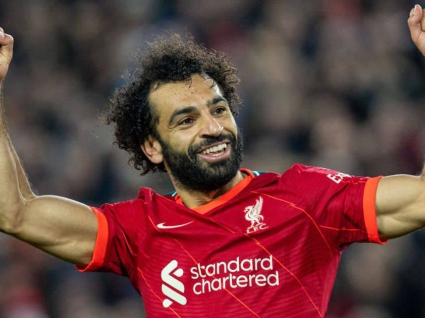 Salah: Dua ta fitoj Topin e Artë