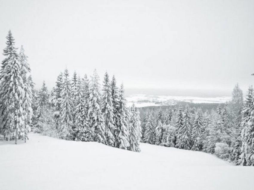 Në veri të Suedisë regjistrohet temperatura prej minus 43,8 gradë celsius