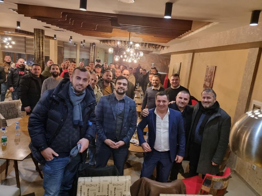 Nis mobilizimi i Shoqatës së Gastronomëve dhe Hotelerisë për protestën para Qeverisë