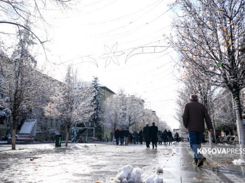 Vranët dhe ftohtë, ja parashikimi i motit për këtë javë