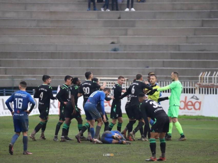 Dukagjini liron gjashtë futbollistë nga kontrata