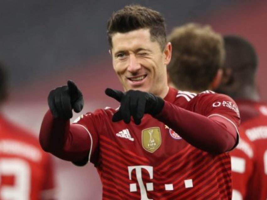 Lewandowski e barazon rekordin e Ronaldos 