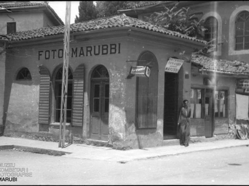 Revue Commerciale Du Levant (1908) / Tregu i pajisjeve dhe artikujve të fotografisë në Shkodër