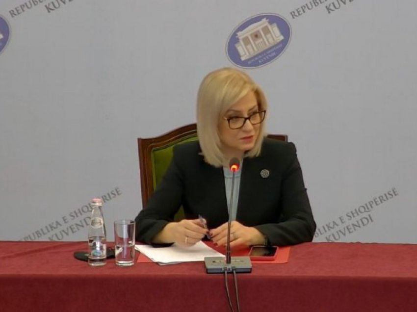 Nikolla takim me Rektorët e Universiteteve: Marrëveshjet nuk duhet të mbeten në letër! 