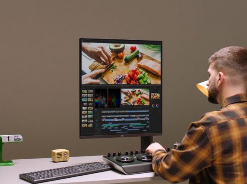 LG tregon një monitor të pazakontë në formatin 16:18