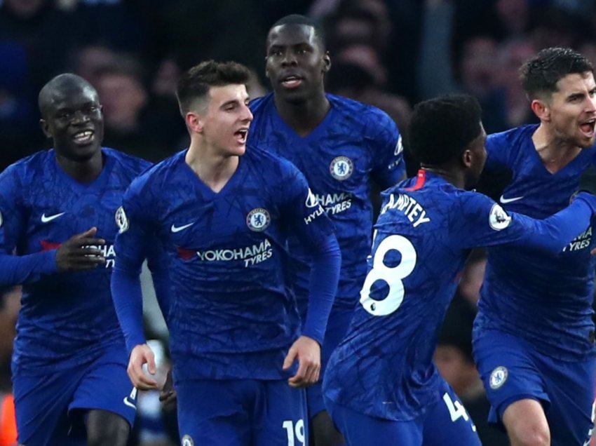 Chelsea përgatitet të rikthejë në shtëpi legjendën e klubit