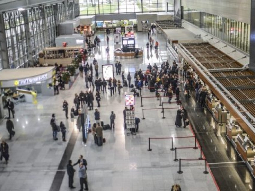 Arrestohet një person në Aeroportin “Adem Jashari” - ja çfarë i konfiskon policia