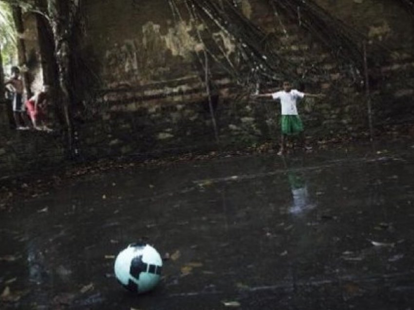 Moti i keq godet Brazilin, mbi 11 mijë qytetarë evakuohen për shkak të përmbytjeve