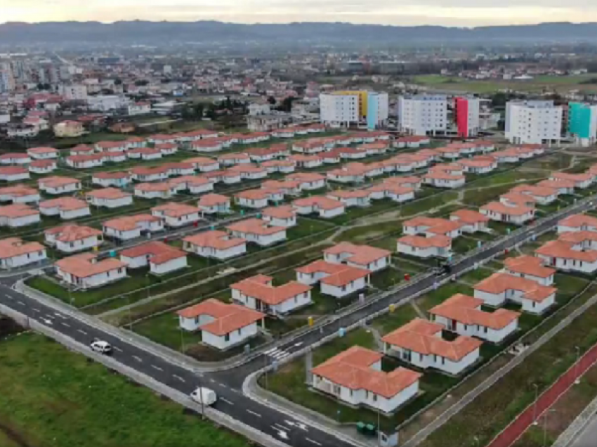 Shtëpitë e shkatërruara te rikthimi në banesat e reja, Rama publikon videon nga Fushë Kruja