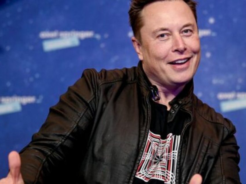 Musk në mbështetje të Bitcoin, paralajmëron adoptim të gjerë të kriptomonedhës