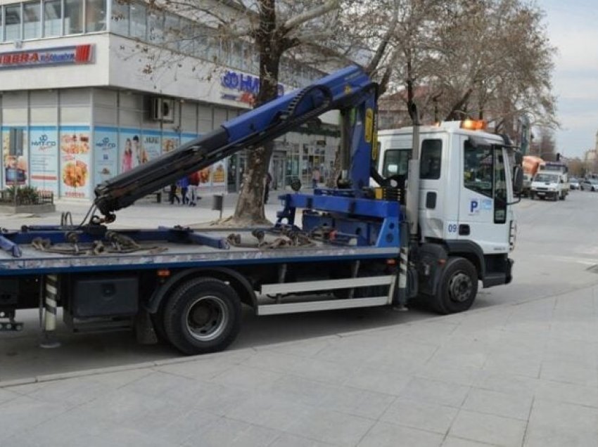 Rrahën drejtuesin e “merimangës”, arrestohen babë e bir në Tetovë