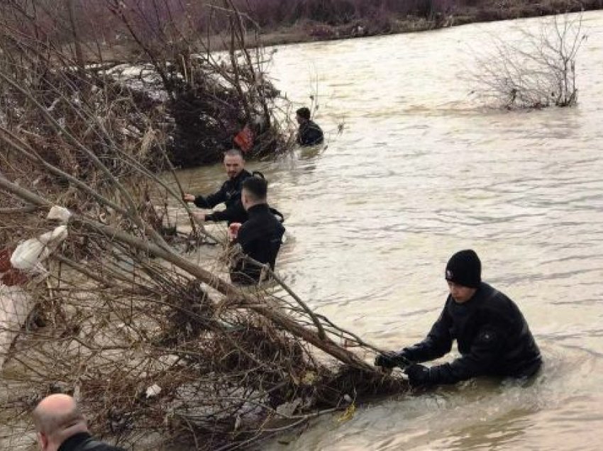 As pas 7 ditësh nuk është gjetur mësimdhënësi që dyshohet se kërceu nga Ura e Fshejtë