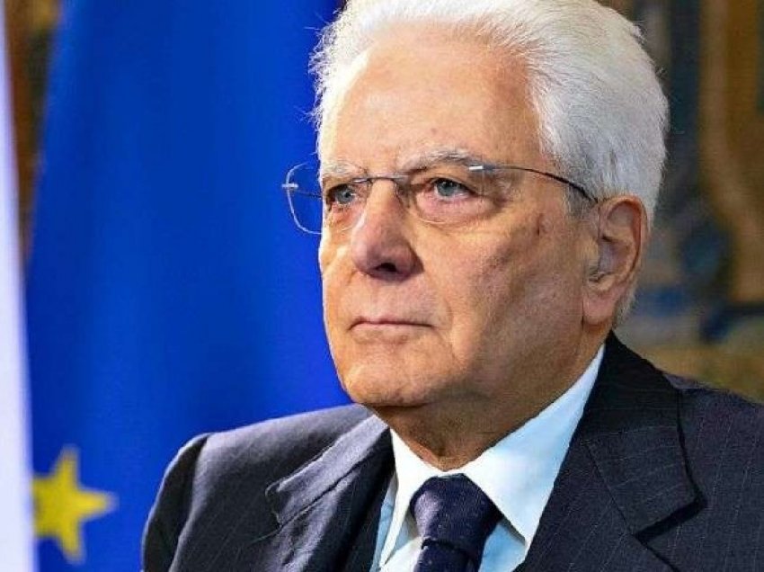 Presidenti Italian Sergio Mattarella vendos të dëgjojë zgjidhjet e mundshme për krizën politike të vendit