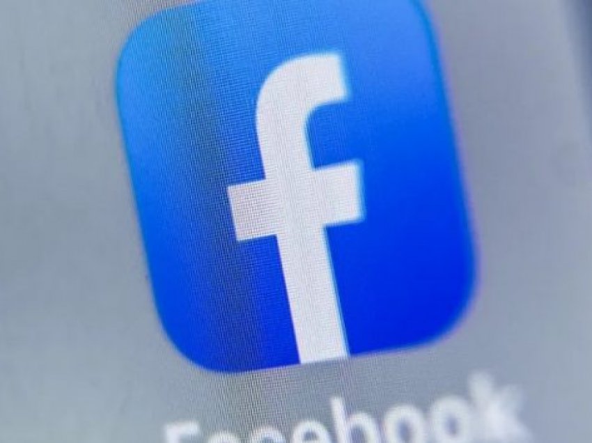 Facebook iu bën kërkesën përdoruesve të iPhone/ Ja çfarë duhet të bëni pas përditësimit të privatësisë