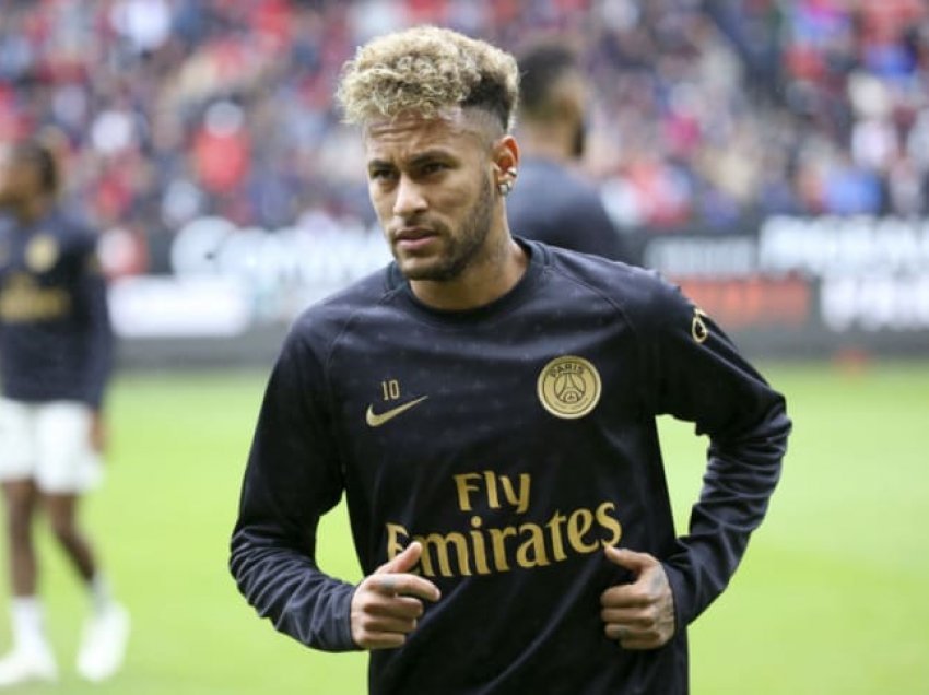 Neymar pranë rinovimit me PSG