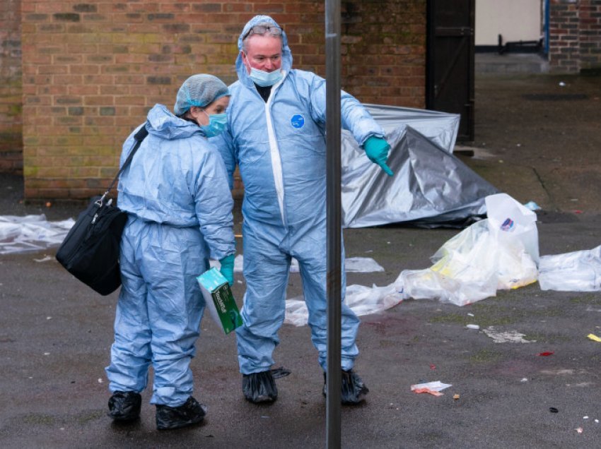 Londra tmerrohet nga pesë sulme me thika brenda dy orëve